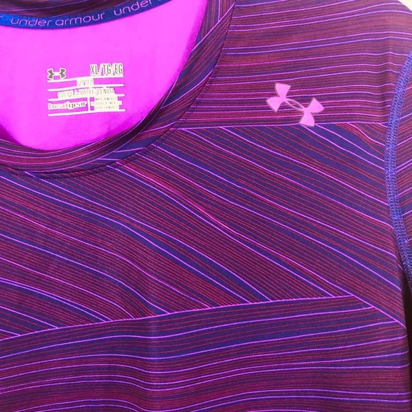 Under Armour Woman’s Sz XL/TG/EG Fitted Top Heat - Picture 5 of 8